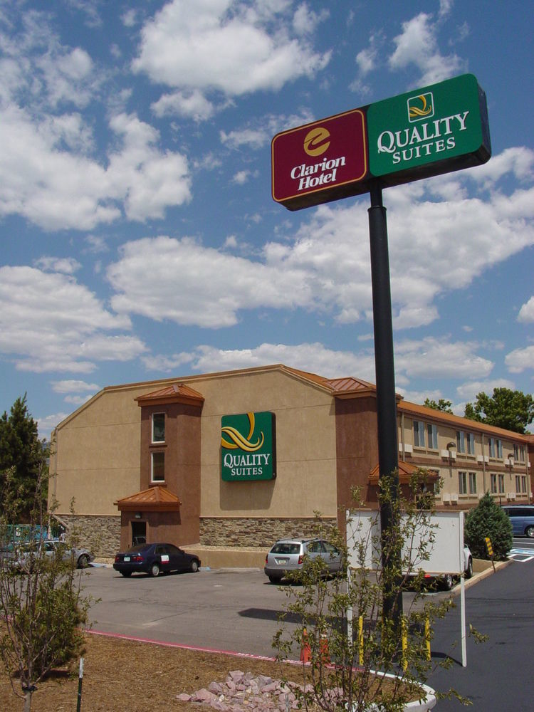 Clarion Hotel & Conference Center Colorado Springs Exterior photo